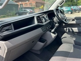 Volkswagen Transporter Image 2