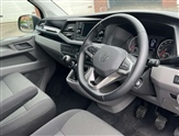 Volkswagen Transporter Image 6