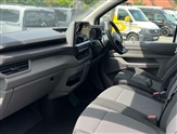 Volkswagen Transporter Image 2