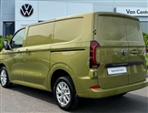 Volkswagen Transporter Image 2
