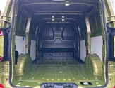 Volkswagen Transporter Image 6