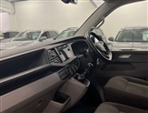 Volkswagen Transporter Image 2