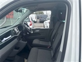 Volkswagen Transporter Image 2