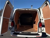 Volkswagen Transporter Image 6