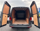 Volkswagen Transporter Image 6