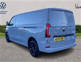 Volkswagen Transporter Image 4