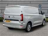 Volkswagen Transporter Image 4