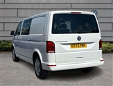 Volkswagen Transporter Image 2