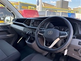 Volkswagen Transporter Image 5