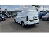 Volkswagen Transporter Image 3