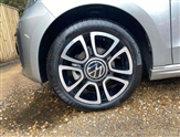 Volkswagen Up Image 6