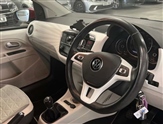 Volkswagen Up Image 6
