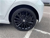 Volkswagen Up Image 5