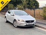 Volvo V40 Image 1