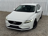 Volvo V40 Image 2