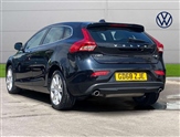 Volvo V40 Image 2