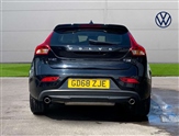 Volvo V40 Image 4