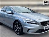 Volvo V40 Image 1