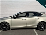 Volvo V40 Image 6