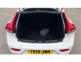 Volvo V40 Image 4