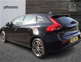 Volvo V40 Image 2