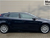 Volvo V40 Image 2