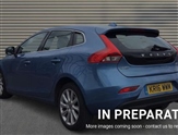 Volvo V40 Image 2