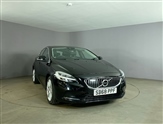Volvo V40 Image 2