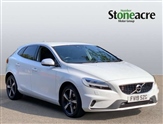 Volvo V40 Image 1