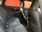 Volvo V40 Image 6