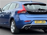 Volvo V40 Image 2