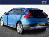 Volvo V40 Image 2