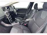 Volvo V40 Image 2