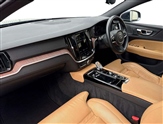 Volvo V60 Image 2