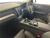 Volvo V60 Image 2