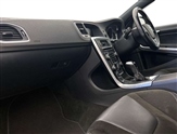 Volvo V60 Image 2