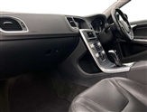 Volvo V60 Image 2