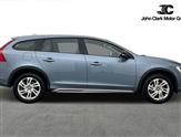 Volvo V60 Image 4