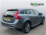 Volvo V60 Image 2