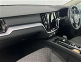 Volvo V60 Image 6