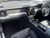 Volvo V60 Image 2