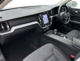 Volvo V60 Image 2