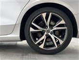 Volvo V60 Image 4