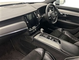 Volvo V90 Image 2