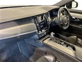 Volvo V90 Image 2