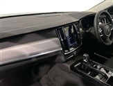Volvo V90 Image 2