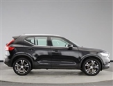Volvo XC40 Image 2