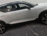 Volvo XC40 Image 2