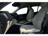 Volvo XC40 Image 2