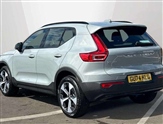 Volvo XC40 Image 2